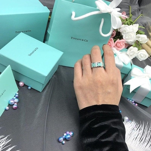 蓝色礼品盒戒指蒂芙尼tiffany官网女心形925银珐琅情侣不褪色对戒