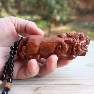 原木雕刻手把件