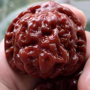机刷包浆玉化文玩核桃 官帽核桃 苹果园狮子头核桃尺寸40~48mm