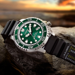 西铁城citizen绿水鬼男手表光动能潮酷时尚休闲男士腕表防水