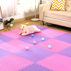 幼儿地面爬行垫