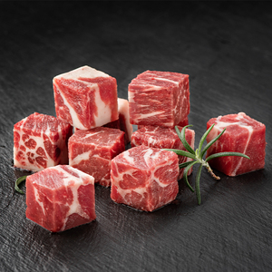 雪花牛肉粒生鲜安格斯原切牛腩新鲜冷冻谷饲生牛肉粒肥牛烧烤食材