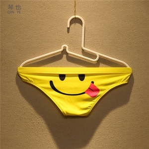 内裤男士个性笑脸印花低腰性感透气可爱三角裤男潮流骚气裤头夏季