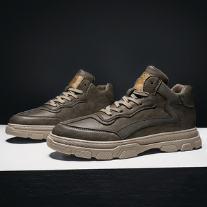 青少年潮鞋男生休闲马丁鞋男秋款pf工装鞋成熟黑色棕色中邦男鞋