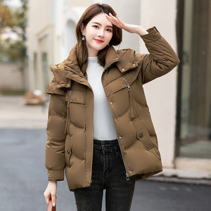 特步羽绒服女短款