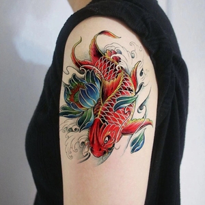 锦鲤纹身贴彩色招财大鲤鱼防水花臂持久仿真小腿莲花浪花财鱼贴纸