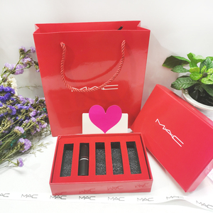 mac魅可红色口红套装礼品盒口红礼盒新年情人节包装粉底手袋纸袋