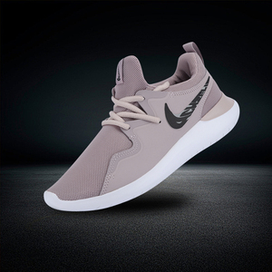 耐克跑鞋运动鞋伦敦女