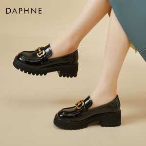 达芙妮粗跟厚底英伦风黑色小皮鞋女真皮设计感小众2022年春秋单鞋