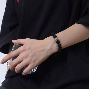 戚复古手链男潮手串转运珠子串珠男生手饰品黑曜石火山石头简约逆