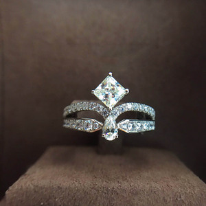 独家定制为爱加冕豪华皇冠钻戒女S925纯镀银真方钻订婚求婚戒指女