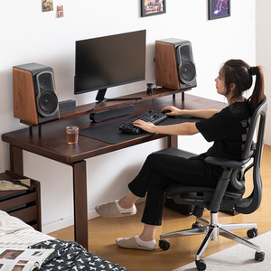 黑胡桃色电脑桌卧室家用实木书桌办公桌简约现代女生工作台桌子
