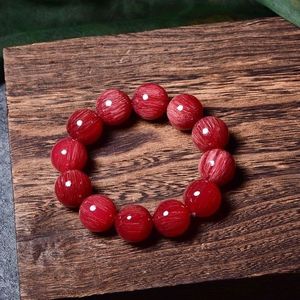 g端披毛犀牛角世间罕见红料手串清晰品促销包邮