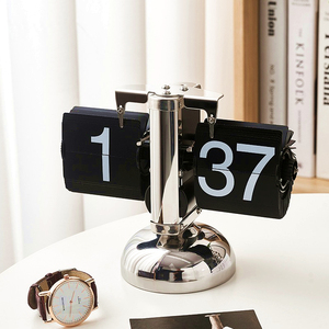 创意自动翻页时钟复古欧式机械座钟现代简约客厅桌面摆件装饰台钟
