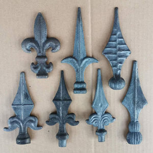 铁艺锻打枪头大门实心矛头熟铁枪尖围栏标头护栏防爬尖头铁艺配.