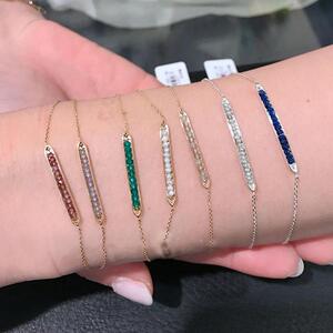 2022年正品周大福星日系 轻奢 款925银镀黄金小豌豆手链 天然绿