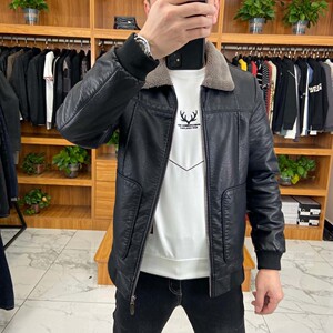 阿荣旗那吉镇张雅娟服装摊位a-36秋冬款男士夹克外套保暖舒适皮衣