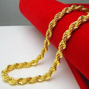 黄金项链粗款周大生