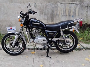 原装铃木gn125小太子二手摩托车豪爵hj125-8燃油跨骑代步整车男士