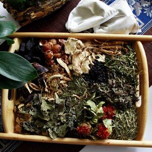 中药洗药包何乌侧柏叶头疗护首养发头乌黑发清爽蓬洗松控油皂基