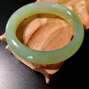 00岫玉手镯 岫玉180手镯 180绿冰冰种玉镯高冰手镯 女款手镯玉镯淘宝