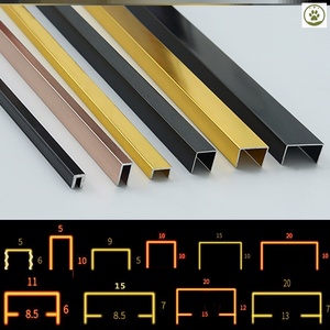 家用客厅铝扣吊顶