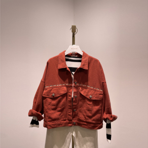 麦寻女装2021秋季新款时尚宽松火炉红色休闲牛仔外套nnza3009