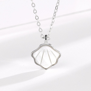 s925韩式贝子贝壳女简约银一项链一辈子白贝母扇形吊坠锁骨链饰品