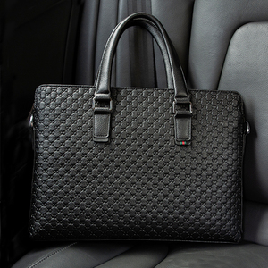 精品牛皮手提包男士商务公文包压花休闲百搭斜跨公务包男包包横款