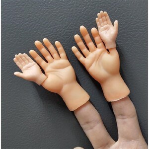 撸猫小手指手五指张开你掌抖音迷套整蛊芭网红比小手逗z猫小玩具l