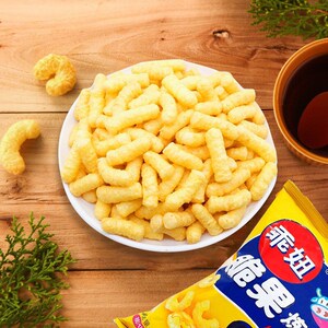乖妞乖乖炼乳脆果国产大乖乖70g80国产后怀旧零食膨化食品大礼包