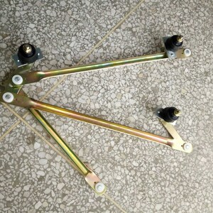 新大威雨刮连动杆