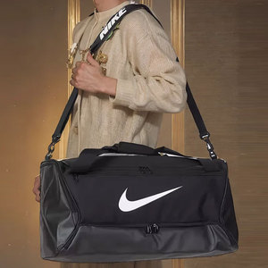 耐克斜挎包运动大容量男生旅行单肩手提包男行李包训练包Nike健身