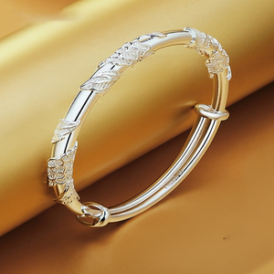 银手镯女纯银周大福