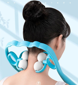 捏脖子神器按摩脖颈滚轮棒肩颈揉捏颈部按摩棒家用拉背滚动按摩器