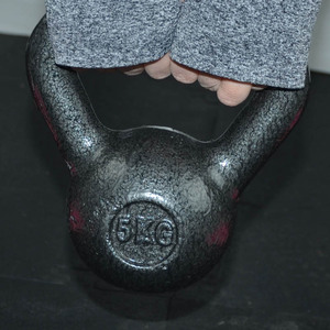 提壶哑铃烤漆壶铃专业健身房家庭男女士举重训练器材4到40公斤