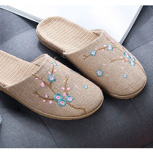 老奶奶夏天凉拖鞋老太太居家防滑凉拖鞋春夏季中老年人亚麻绣花布