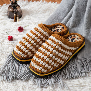 毛线拖鞋成品钩拖鞋和鞋底子纯手工编织钩织女士冬款秋款毛毛拖鞋