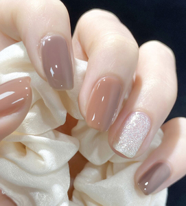 萤火虫指甲贴片秋日敲显白简约纯色跳色美甲成品可穿戴式光疗甲片