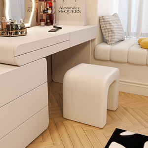 卧室梳妆凳现代简约白色设计师小凳子北欧网红主卧化妆台椅子极简