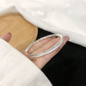 香港正生s999足银学生礼物闭口磨沙手镯女款纯银手镯子情人节饰品