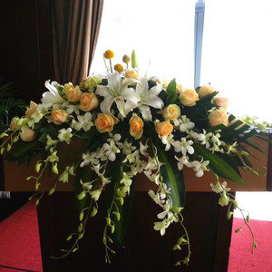 会议讲台吧台桌花开业庆典义乌同城鲜花速递订z配送货上门