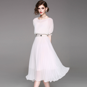 艾菲夏欧美风白色修身2022年夏连衣裙子时尚女装仙气百褶小众轻奢