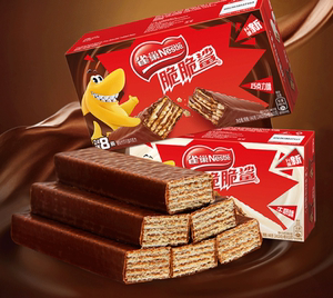 雀巢鲨鱼脆脆鲨威化饼干微化饼脆皮巧克力夹心800g大礼包散装整箱