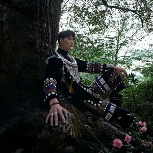 少数服饰艺术照旅拍传统土家族个人苗疆苗族风民族男装男装摄影