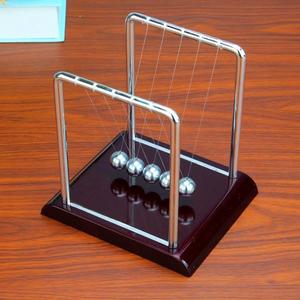 面创意小摆件牛顿摆球永动机仪反重力平衡混沌不停碰撞球办公室桌