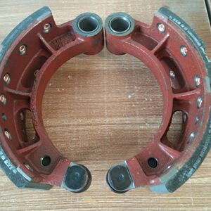 重汽豪沃轻卡前刹车片 前前刹车蹄总成 原车配件