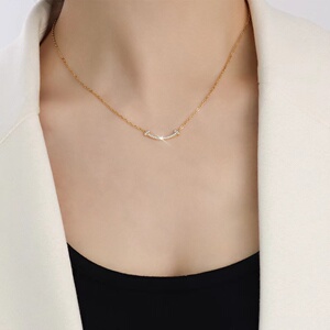 周大福焕美emily 笑脸微笑满钻项链18k金轻奢小众简约百搭气质锁