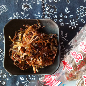 小时候的海带丝咸菜下饭菜小包装老式怀旧零食70后5袋装青岛特产