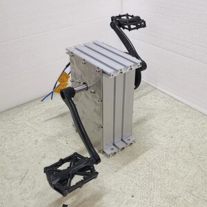 喷水车发电机配水泵12-24v300w喷5米健身车充手机与电池脚踏踩摇